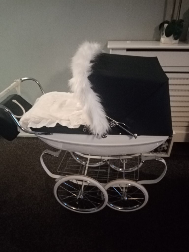 gumtree silver cross pram
